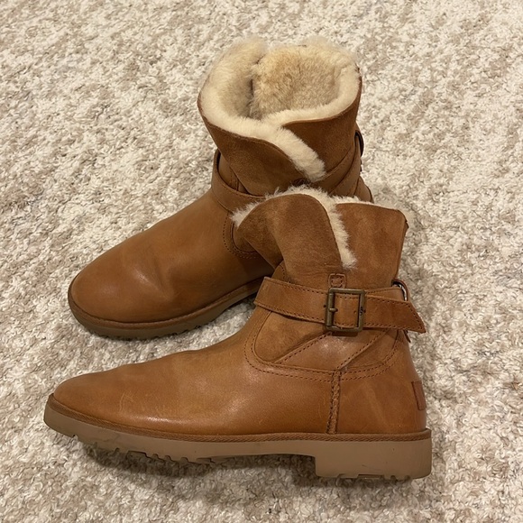 UGG Romely Buckle Chestnut Boots - Women's Size 7 - Picture 3 of 11